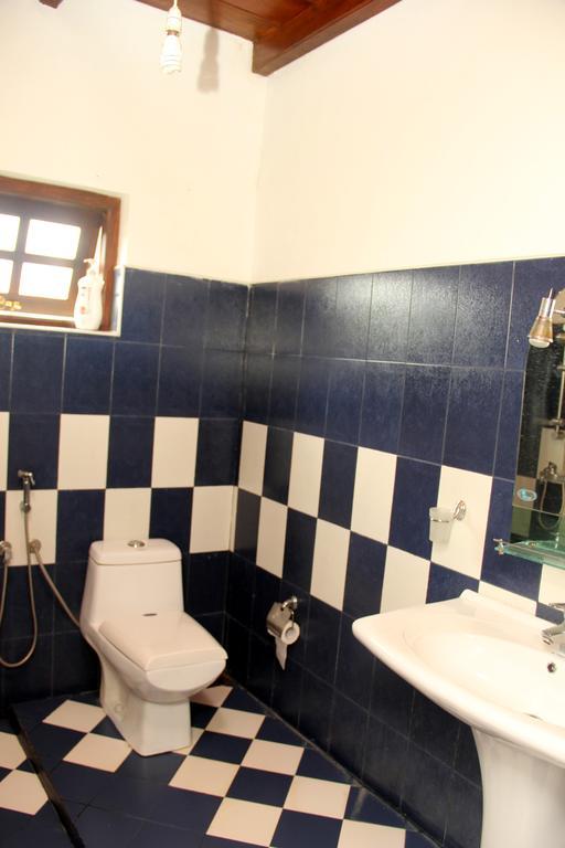 Perera Homestay Нувара-Элия Экстерьер фото
