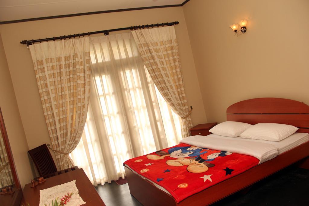 Perera Homestay Нувара-Элия Экстерьер фото